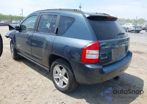 2008 Jeep Compass Sport из США, поврежденный, VIN 1J8FF47W08D512462